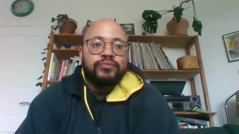 guy_wood15 online show from March 28, 9:42 am