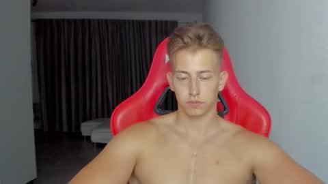 Oliver online show from November 7, 11:08 pm