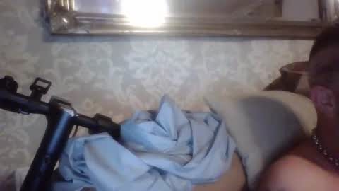 gypsycharva online show from August 5, 3:55 am