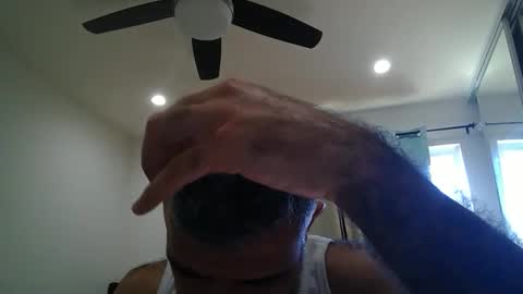 h0nest84 online show from November 23, 6:19 pm