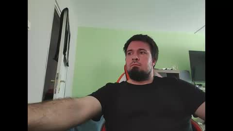 hairy_guy007 online show from March 1, 12:23 pm