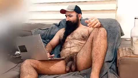 Hairy Beard Smoker online show from June 26, 6:27 am