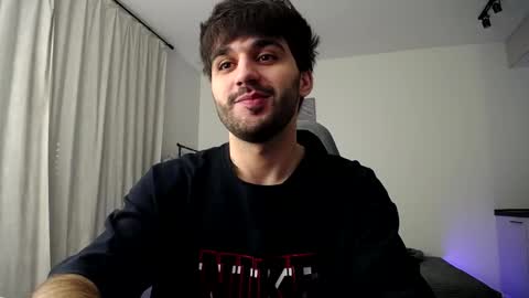 Adam online show from March 8, 5:30 pm