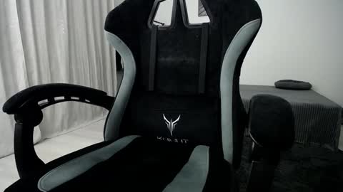 Adam online show from December 21, 11:34 pm