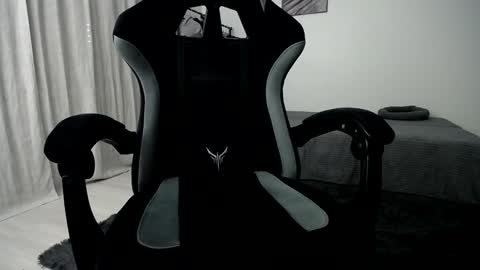 Adam online show from January 7, 1:39 am