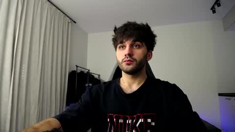 Adam online show from March 5, 9:17 pm