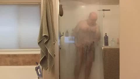 hairydaddreams online show from August 6, 1:39 pm