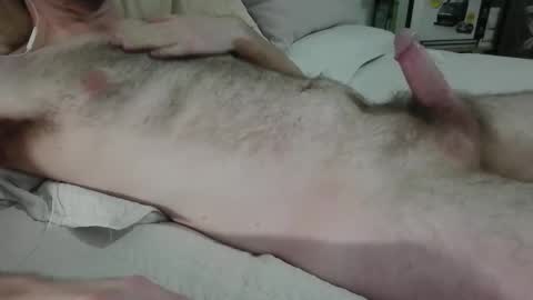 hairyhaz_r online show from May 1, 4:53 pm