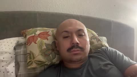 Snapshot of hairyman30000 chatting on October 21, 1:09 am hairyman30000 online show from October 21, 1:09 am