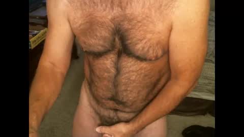 Snapshot of hairypecsguy chatting on October 24, 7:21 am Hairy pecs online show from October 24, 7:21 am