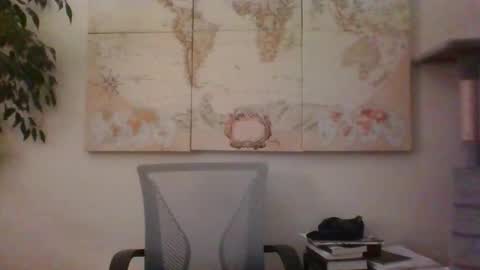 hairypussylover089 online show from December 14, 7:48 am