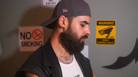 HairyRobXxX online show from November 26, 9:07 pm