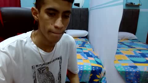 Snapshot of hamcummboy20 chatting on December 7, 3:52 pm hamcummboy20 online show from December 7, 3:52 pm