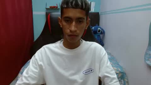 hamcummboy20 online show from March 5, 5:25 am