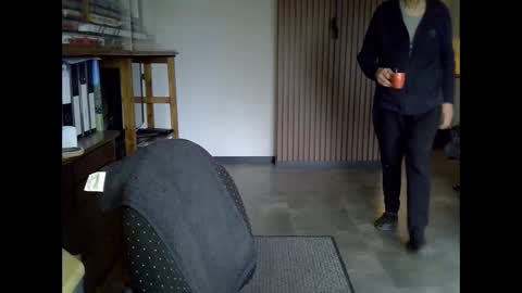 Prefer men 80 online show from March 25, 9:13 am