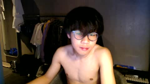 handsome_mannn online show from June 11, 8:07 pm