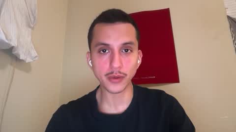 handsomeboy093 online show from January 27, 8:07 am