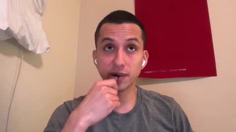 handsomeboy093 online show from January 31, 6:46 am