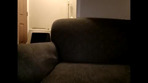 Handsomedaddy198923 online show from April 10, 7:37 am