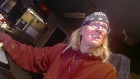 Handystudman online show from January 5, 2:49 am