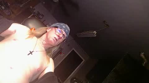 Handystudman online show from February 24, 11:22 am