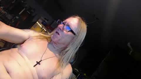 Handystudman online show from March 1, 1:11 pm