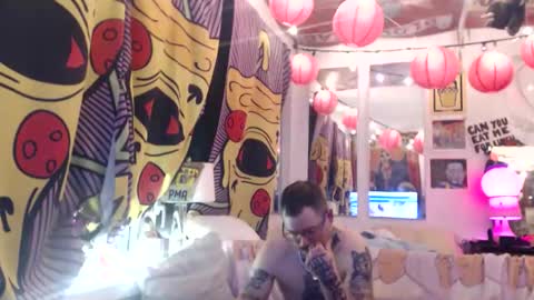 hank rams online show from January 15, 3:54 am