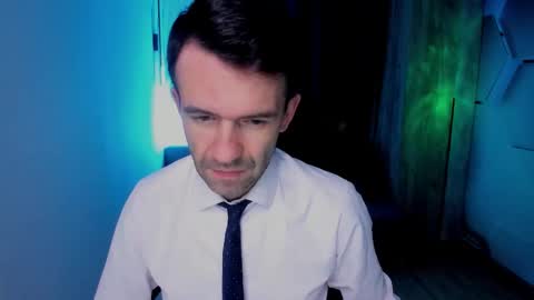 Steve online show from October 27, 3:31 am