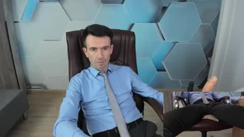 Steve online show from February 10, 12:43 pm