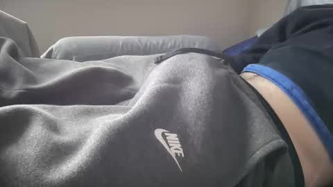 hardandhorny145 online show from December 2, 5:57 pm