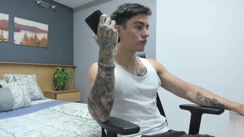 Harry Jones online show from February 11, 5:50 pm