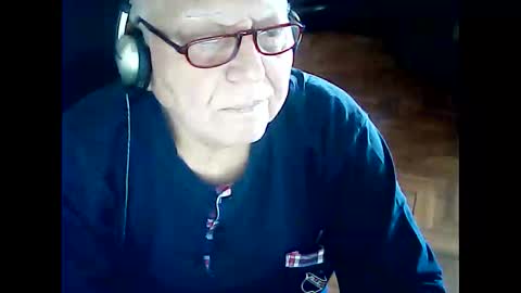 Snapshot of hasanben54398 chatting on October 26, 2:08 pm hasan online show from October 26, 2:08 pm