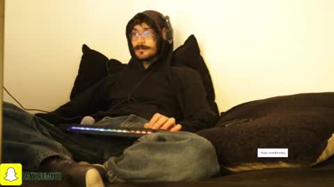 Snapshot of hatsumotokyoto chatting on January 30, 7:26 pm More content   2   online show from January 30, 7:26 pm