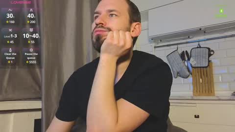 Snapshot of haydenmuscled chatting on February 10, 5:58 am HaydenMuscled online show from February 10, 5:58 am