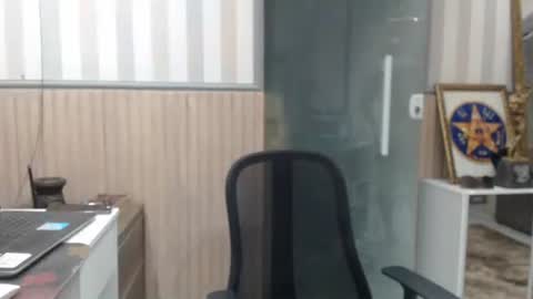 hebertgomes online show from March 4, 11:45 pm