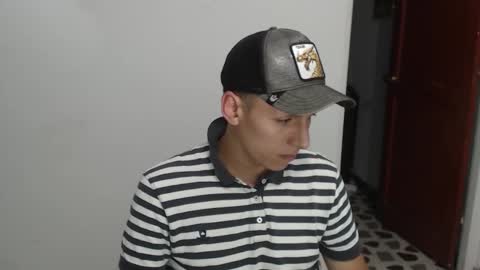 hefesto_69 online show from November 6, 4:48 am