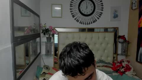 heiker_ online show from November 24, 3:07 am