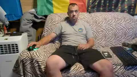 xxScubaStevexx online show from July 5, 7:59 am