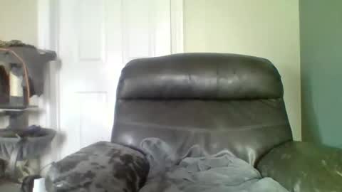 hellflow online show from March 17, 6:10 pm