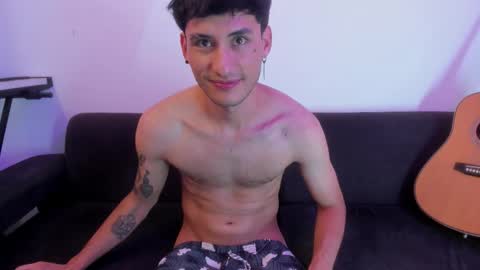 henrik_senn online show from March 2, 8:10 am