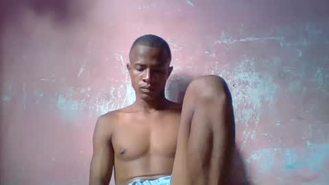 Adrian Honey online show from February 7, 5:10 am