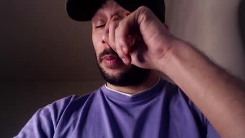 HenryAxe online show from November 12, 2:28 am