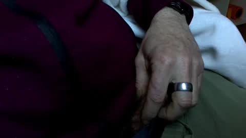 herbielonger6 online show from April 1, 7:54 am