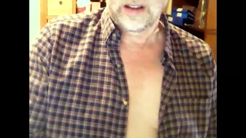 Snapshot of hereford66 chatting on March 11, 1:45 pm hereford66 online show from March 11, 1:45 pm