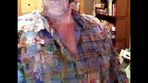 Snapshot of hereford66 chatting on January 7, 11:00 am hereford66 online show from January 7, 11:00 am