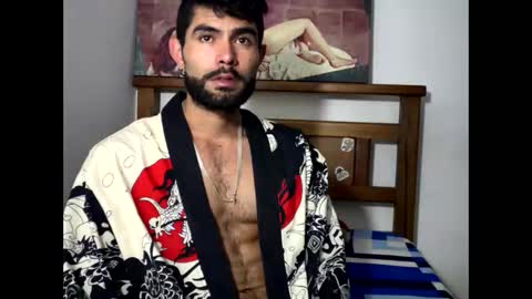 hideonbush online show from February 22, 3:08 am