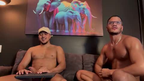 Snapshot of highlatin_guys chatting on March 3, 2:31 pm Terry and E online show from March 3, 2:31 pm