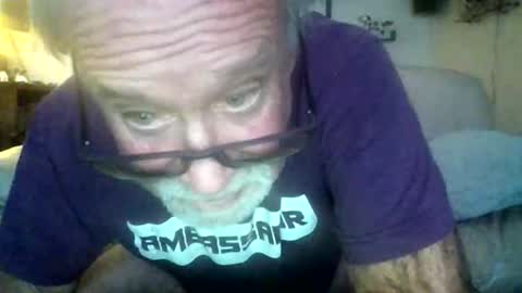 hobohoeless online show from December 1, 9:23 am