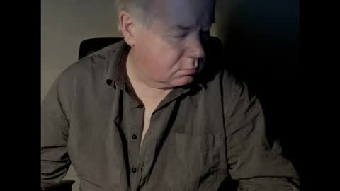 Holger online show from December 5, 2:46 pm