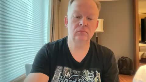 Daffy online show from December 18, 7:26 am